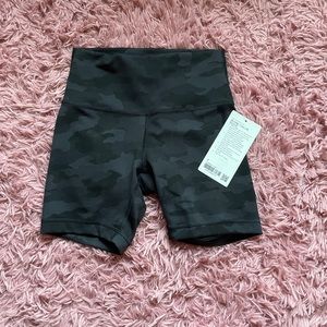 Winder Under 6” Shorts